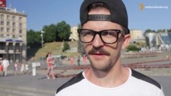 Що б ви зробили з археологічною знахідкою? Що б ви зробили з археологічною знахідкою?