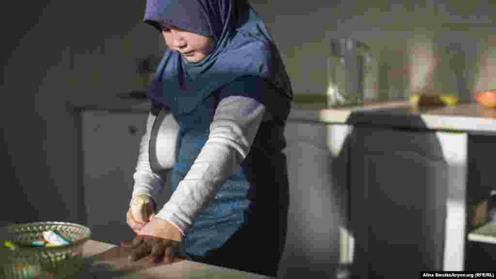 Дочери Энвера и Алие – Мадине 8 лет