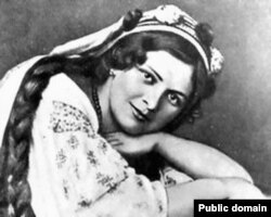 Оперна співачка Оксана Петрусенко