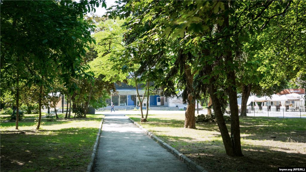 Обошлись пока без традиционного «омоложения» старых насаждений 