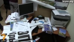 Меджлис после обыска российских силовиков Меджлис после обыска российских силовиков