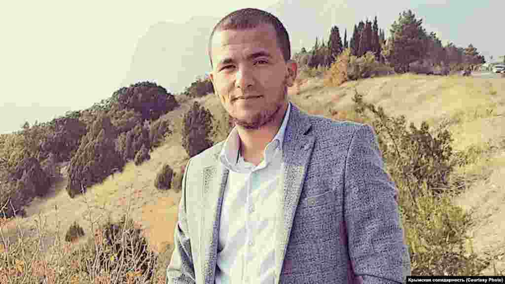 Осман Сейтумеров, брат историка Сейтумера Сейтумерова. Российские силовики обвиняют всех задержанных 11 марта в «участии в террористической организации» (кроме Энвера Мустафаева, которого отпустили после допроса)