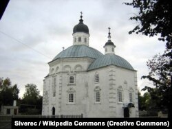 Полковий собор Різдва Христового у Стародубі. Головний храм Стародубського козацького полку. Побудований у 1677 році на місці знищеної пожежею дерев’яної церкви