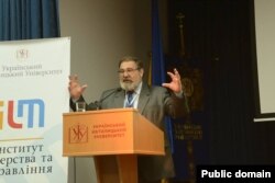 Кшиштоф Становський