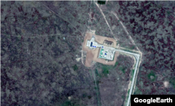 კაპუსტინ იარი, სამხრეთ რუსეთის საცდელი პოლიგონი, სადაც ანალიტიკოსების თქმით, გამოსცადეს ბირთვული ძრავით აღჭურვილი ფრთოსანი რაკეტა „ბურევესტნიკი“. 2019 წლის სურათი