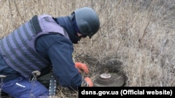 Один сапер може розмінувати до 10 квадратних метрів на день – ДСНС