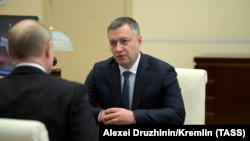 Губернатор Иркутской области Игорь Кобзев на встрече с президентом России Владимиром Путиным (Архивное фото)