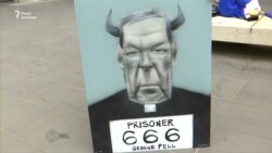 Колишнього скарбника Ватикану засудили до шести років ув'язнення за насильство над дітьми – відео Колишнього скарбника Ватикану засудили до шести років ув'язнення за насильство над дітьми – відео