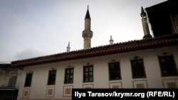 Як нагадує міністр культури, Україна не має прямого доступу до анексованої території, тож покладається на міжнародну моніторингову місію