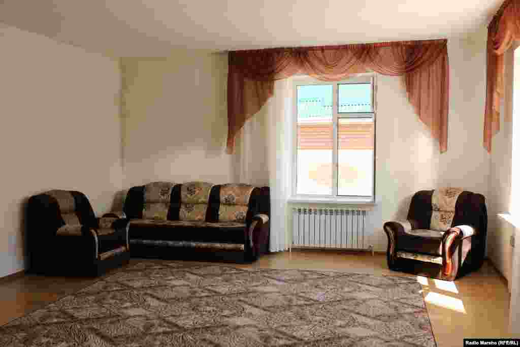 На новой улице празднично и красиво