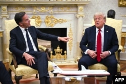 Президент США Дональд Трамп з генеральним секретарем НАТО Марком Рютте в Овальному кабінеті Білого дому у Вашингтоні, США, 14 липня 2025 року