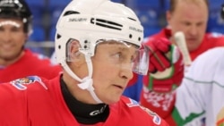 Лицом к событию. "Самая страшная санкция – это правительство Медведева" Лицом к событию. "Самая страшная санкция – это правительство Медведева"