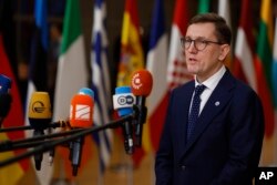 Кристен Михал