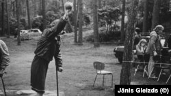 Из серии «Оптимисты», 1980-е годы