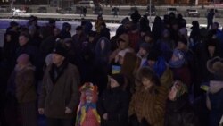 У Запоріжжі провели мітинг до третьої річниці розгону місцевого Майдану (відео) У Запоріжжі провели мітинг до третьої річниці розгону місцевого Майдану (відео)