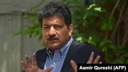 Pakistani journalist and TV presenter Hamid Mir.