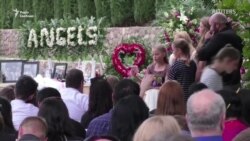 У Мексиці поховали членів однієї з розстріляних родин мормонів зі США – відео У Мексиці поховали членів однієї з розстріляних родин мормонів зі США – відео