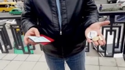 Крымчанам вручили медали за голос на выборах Крымчанам вручили медали за голос на выборах