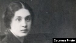 Ольга Бессарабова, 1919.