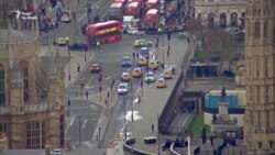 Напади в Лондоні: поліція розглядає інцидент як теракт (відео) Напади в Лондоні: поліція розглядає інцидент як теракт (відео)