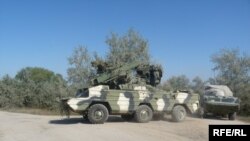 Російська техніка рухаїться на околиці Севастополя