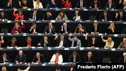 Резолюція не носить обов’язкового характеру