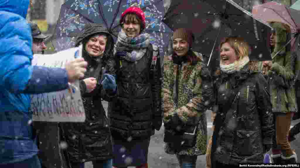 Настрій в активістів був піднесений. Всі розуміли, що здобули тактичну перемогу, хоча до вирішення основної проблеми – перетворення Києва на місто пішоходів та велосипедистів, а не автомобільну столицю, ще не один рік боротьби