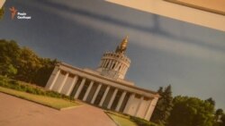 У Києві відкрили виставку про декомунізацію (відео) У Києві відкрили виставку про декомунізацію (відео)