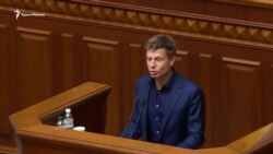 Україна перед викликом авторитаризму – Гончаренко про нову Раду і Зеленського (відео) Україна перед викликом авторитаризму – Гончаренко про нову Раду і Зеленського (відео)