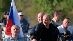 Лицом к событию. Путин в Крыму Лицом к событию. Путин в Крыму
