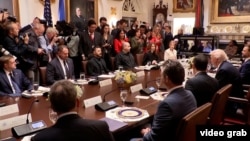 Predsjednik SAD Donald Trump i predsjednik Ukrajine Volodimir Zelenski na razgovorima u Bijeloj kući 17. oktobra 2025.