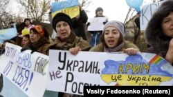 Акція у Криму проти агресії Росії щодо України. Сімферополь, 11 березня 2014 року