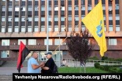 Мітинг у Запоріжжі пройшов без партійних прапорів