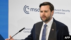 Віцепрезидент США Дж. Д. Венс виступає з промовою під час 61-ї Мюнхенської конференції з безпеки, Німеччина, 14 лютого 2025 року