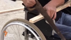 Иродаи Аюб барои дубора роҳ рафтан Иродаи Аюб барои дубора роҳ рафтан