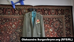 Кітель батька Умера Абдувелієва