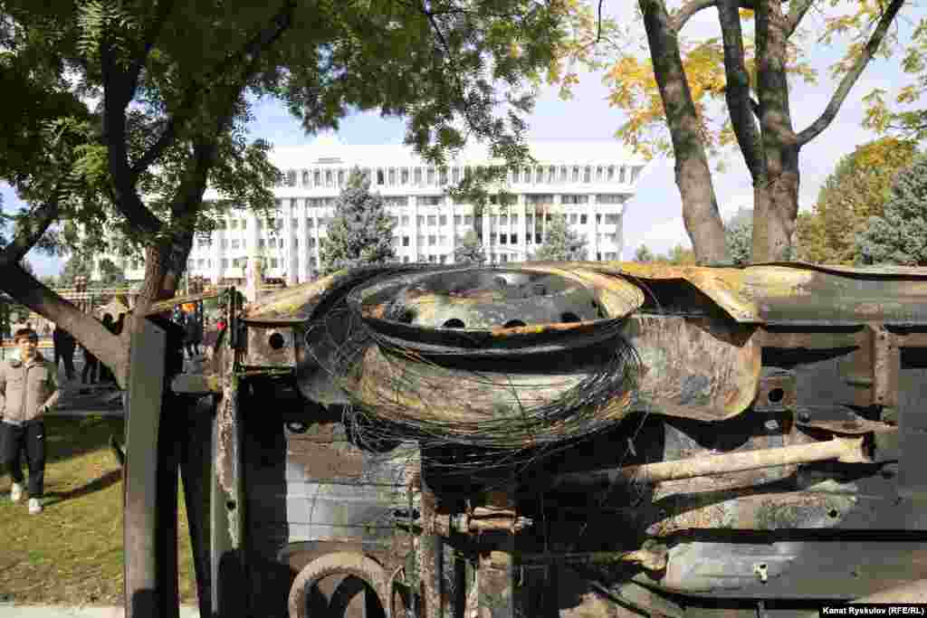 Згорілий автомобіль