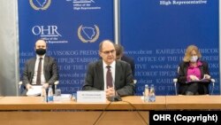 Visoki predstavnik u BiH Kristijan Šmit predsjedava sjednicom Upravnog odbora Vijeća za provedbu mira u Bosni i Hercegovini, koja je održana 7. i 8. decembra 2021. godine.