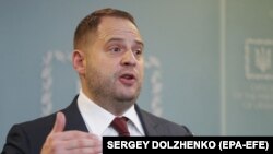 Єрмак запропонував негайно скликати на 19 березня засідання групи з питань безпеки Тристоронньої контактної групи