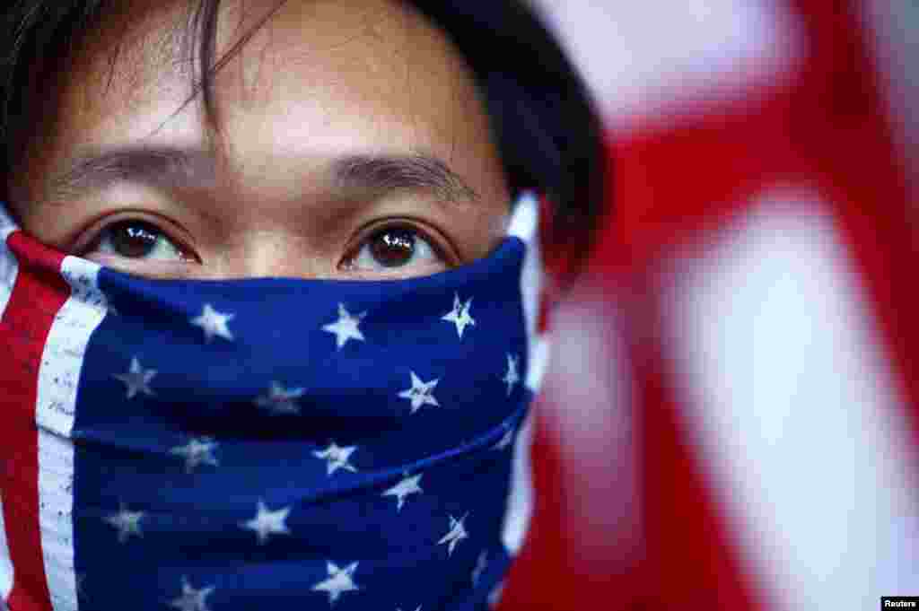 Тоді продемократичні кандидати здобули лише 100 місць, повідомляє інформаційна агенція Reuters