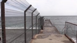 Обладатели побережья. Кому достались крымские пляжи? (видео) Обладатели побережья. Кому достались крымские пляжи? (видео)