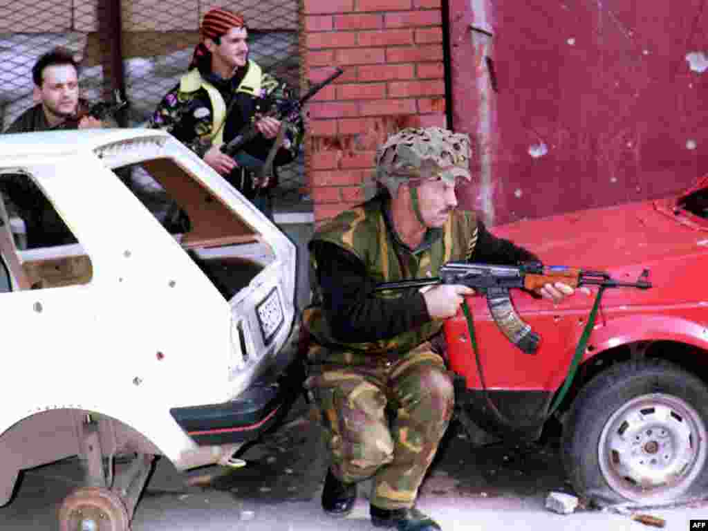 Borbe u sarajevskom naselju Hrasno, 11.10. 1992.