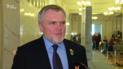 Рада продовжила термін пільгового розмитнення «євроблях»: які плюси і мінуси нововведень? (відео) Рада продовжила термін пільгового розмитнення «євроблях»: які плюси і мінуси нововведень? (відео)