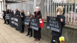 Žene u crnom: Protest podrške Ukrajini Žene u crnom: Protest podrške Ukrajini