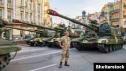 Репетиція військового параду в Києві до Дня Незалежності України, 19 серпня 2016 року