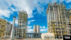 Kompleks naftnih rafinerija Turkmenbaši u Turkmenistanu (foto-arhiv)