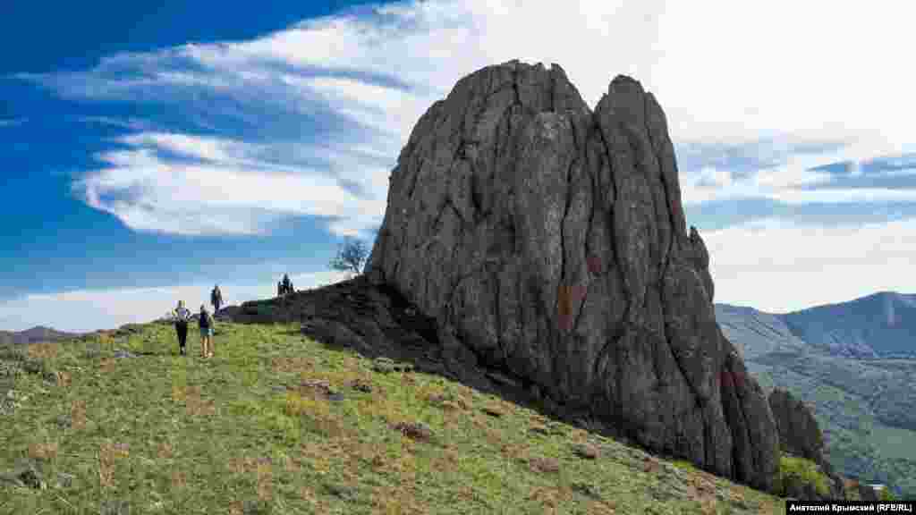 На пути – горные гребни различной конфигурации