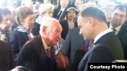 Президент Польши Анджей Дуда с бывшим узником Освенцима