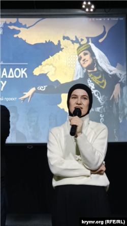 Мавіле Халіл консультантка з кримськотатарської теми