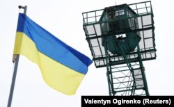 На пропускному пункті між Україною та Польщею Тетяна Костюченко переживала, що її чоловіка не пропустять